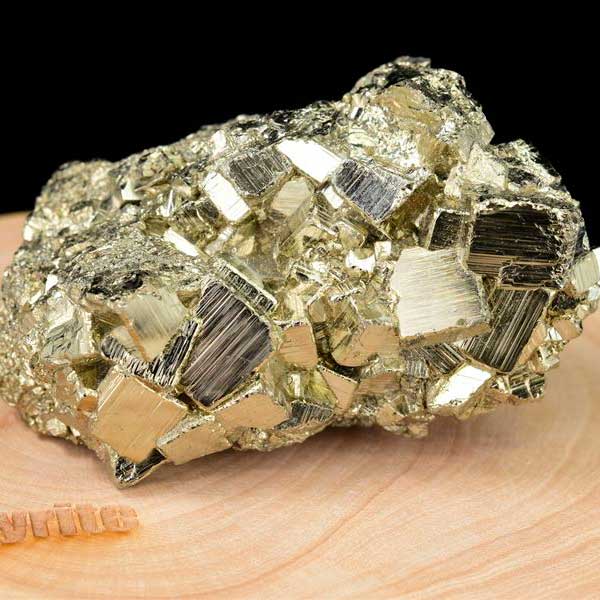パイライトの原石 Amazon | 黄鉄鉱 Pyrite パイライト原石 天然原石 鉱物 教学道具