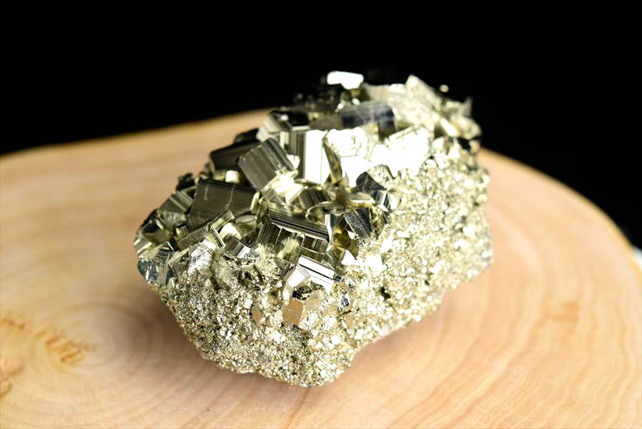 ペルー産　ワンサラ　パイライト　原石　鉱物　黄鉄鉱　 Huanzala　Pyrite　天然石　パワーストーン