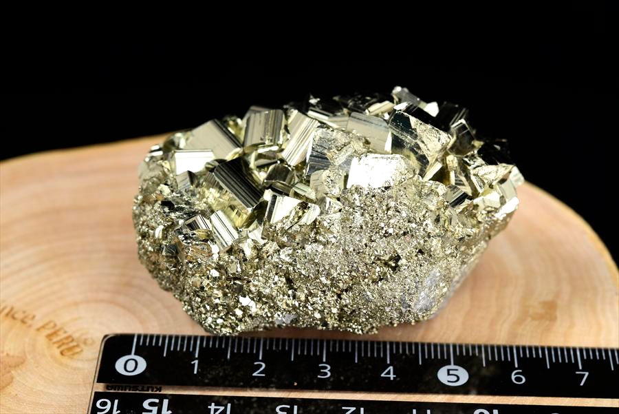 ペルー産　ワンサラ　パイライト　原石　鉱物　黄鉄鉱　 Huanzala　Pyrite　天然石　パワーストーン