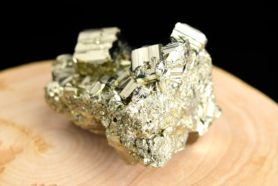 ペルー産　ワンサラ　パイライト　原石　鉱物　黄鉄鉱　 Huanzala　Pyrite　天然石　パワーストーン