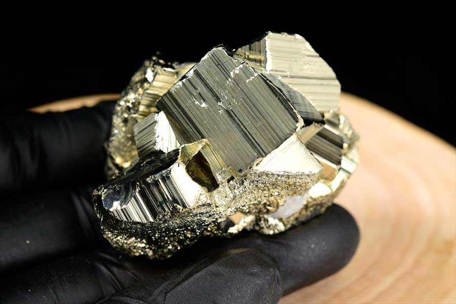 ペルー産　ワンサラ　パイライト　原石　鉱物　黄鉄鉱　 Huanzala　Pyrite　天然石　パワーストーン