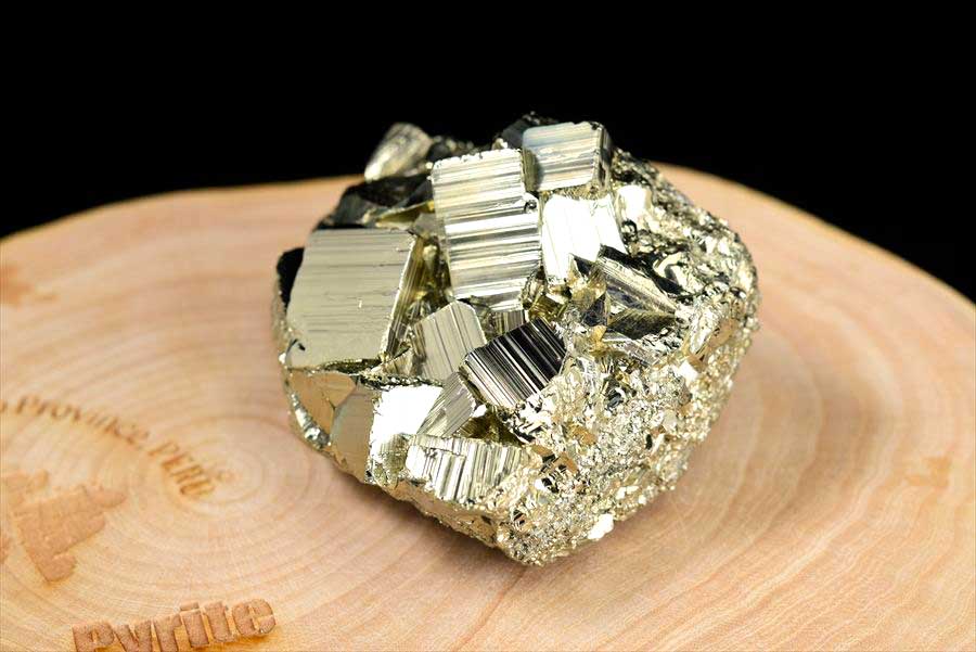 ペルー産　ワンサラ　パイライト　原石　鉱物　黄鉄鉱　 Huanzala　Pyrite　天然石　パワーストーン