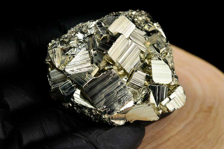 ペルー産　ワンサラ　パイライト　原石　鉱物　黄鉄鉱　 Huanzala　Pyrite　天然石　パワーストーン