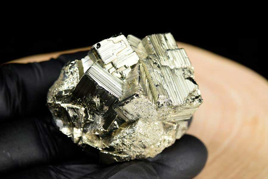 ペルー産　ワンサラ　パイライト　原石　鉱物　黄鉄鉱　 Huanzala　Pyrite　天然石　パワーストーン
