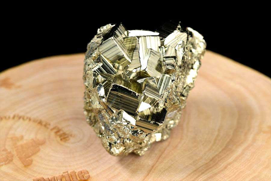 ペルー産　ワンサラ　パイライト　原石　鉱物　黄鉄鉱　 Huanzala　Pyrite　天然石　パワーストーン