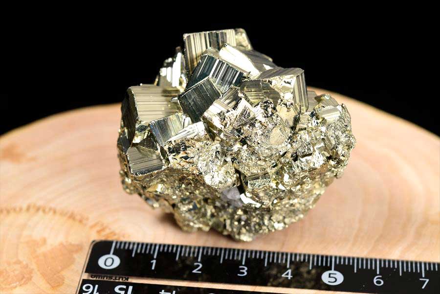 ペルー産　ワンサラ　パイライト　原石　鉱物　黄鉄鉱　 Huanzala　Pyrite　天然石　パワーストーン