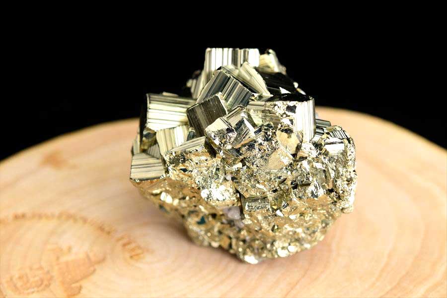ペルー産　ワンサラ　パイライト　原石　鉱物　黄鉄鉱　 Huanzala　Pyrite　天然石　パワーストーン
