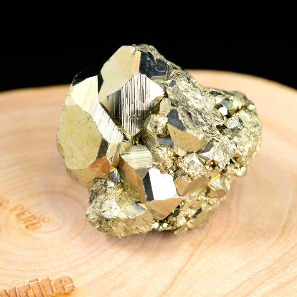 ペルー産　ワンサラ　パイライト　原石　鉱物　黄鉄鉱　 Huanzala　Pyrite　天然石　パワーストーン