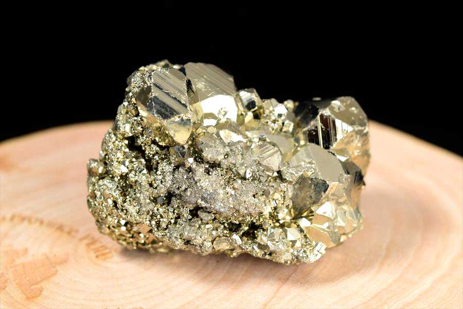 ペルー産　ワンサラ　パイライト　原石　鉱物　黄鉄鉱　 Huanzala　Pyrite　天然石　パワーストーン