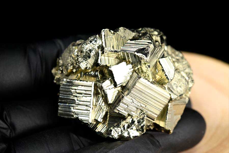 ペルー産　ワンサラ　パイライト　原石　鉱物　黄鉄鉱　 Huanzala　Pyrite　天然石　パワーストーン