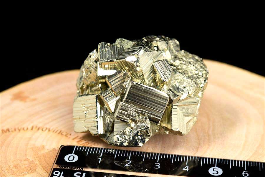 ペルー産　ワンサラ　パイライト　原石　鉱物　黄鉄鉱　 Huanzala　Pyrite　天然石　パワーストーン