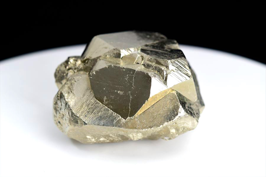 ペルー産　ワンサラ　パイライト　原石　鉱物　黄鉄鉱　 Huanzala　Pyrite　天然石　パワーストーン