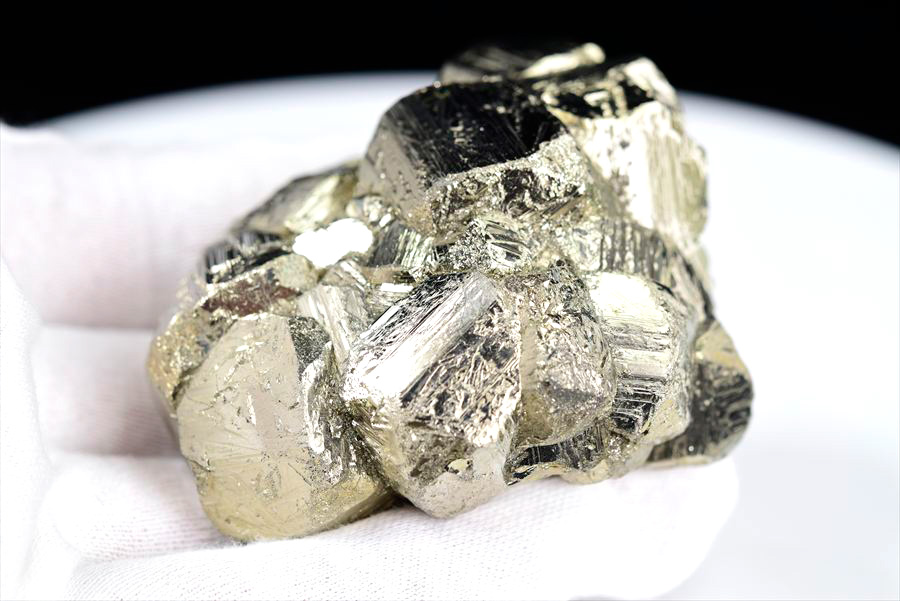 ペルー産　ワンサラ　パイライト　原石　鉱物　黄鉄鉱　 Huanzala　Pyrite　天然石　パワーストーン