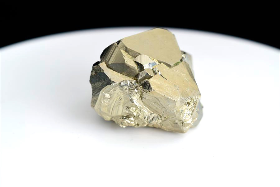 ペルー産　ワンサラ　パイライト　原石　鉱物　黄鉄鉱　 Huanzala　Pyrite　天然石　パワーストーン