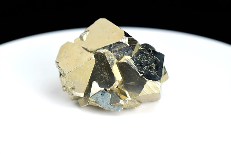 ペルー産　ワンサラ　パイライト　原石　鉱物　黄鉄鉱　 Huanzala　Pyrite　天然石　パワーストーン