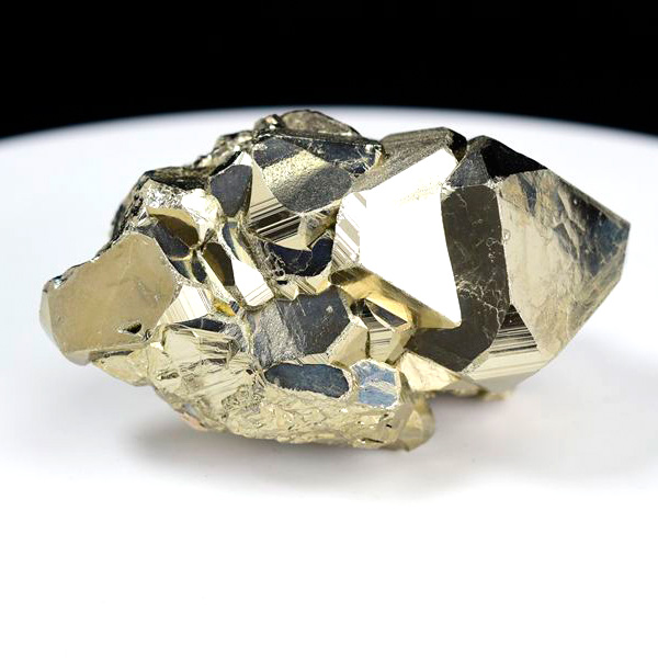 ペルー産　ワンサラ　パイライト　原石　鉱物　黄鉄鉱　 Huanzala　Pyrite　天然石　パワーストーン