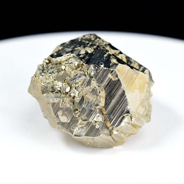 ペルー産　ワンサラ　パイライト　原石　鉱物　黄鉄鉱　 Huanzala　Pyrite　天然石　パワーストーン