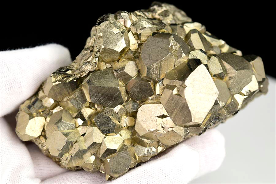 ペルー産　ワンサラ　パイライト　原石　鉱物　黄鉄鉱　 Huanzala　Pyrite　天然石　パワーストーン