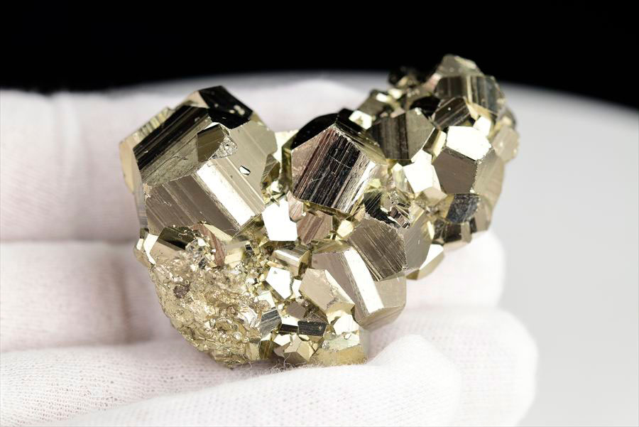 ペルー産　ワンサラ　パイライト　原石　鉱物　黄鉄鉱　 Huanzala　Pyrite　天然石　パワーストーン