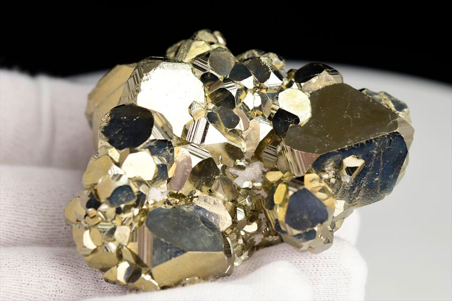 ペルー産　ワンサラ　パイライト　原石　鉱物　黄鉄鉱　 Huanzala　Pyrite　天然石　パワーストーン