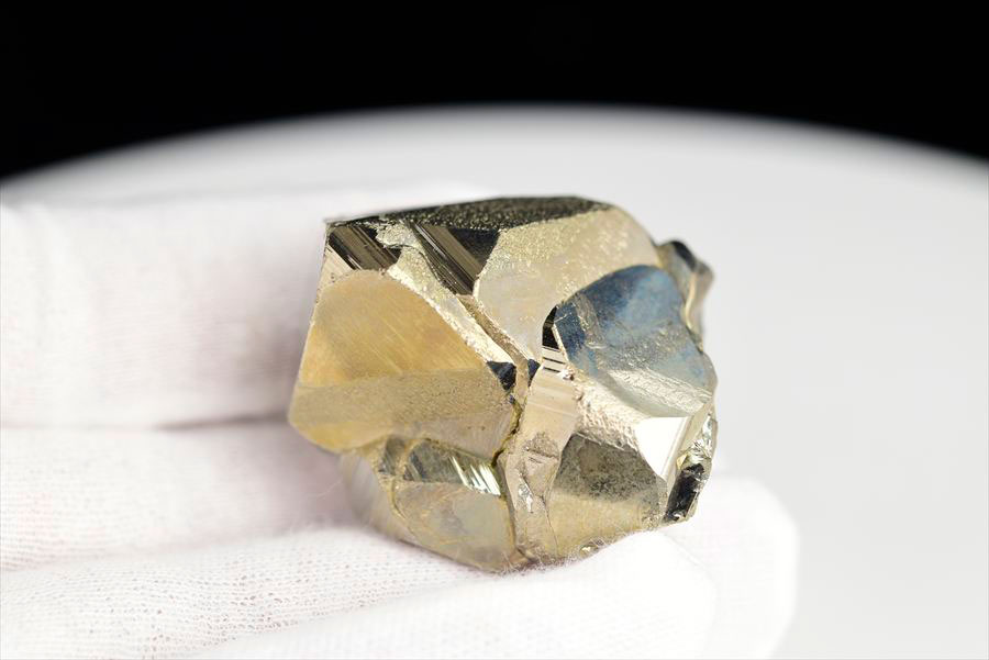 ペルー産　ワンサラ　パイライト　原石　鉱物　黄鉄鉱　 Huanzala　Pyrite　天然石　パワーストーン