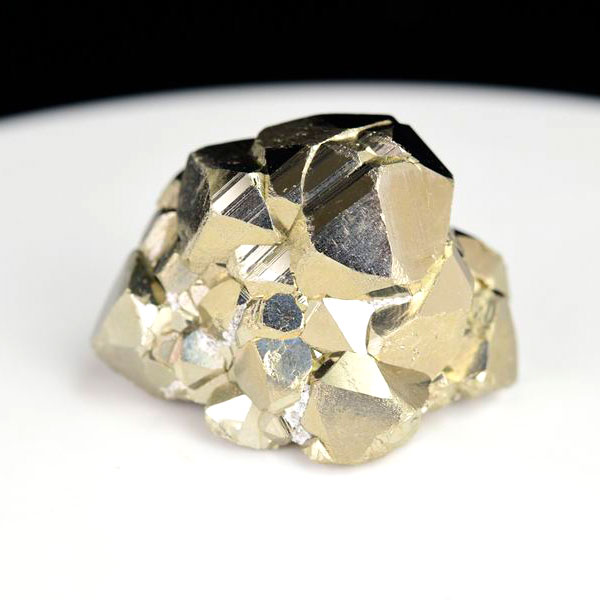 ペルー産　ワンサラ　パイライト　原石　鉱物　黄鉄鉱　 Huanzala　Pyrite　天然石　パワーストーン