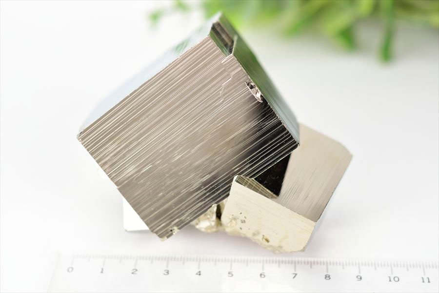 ペルー産　ワンサラ　パイライト　原石　鉱物　黄鉄鉱　 Huanzala　Pyrite　天然石　パワーストーン