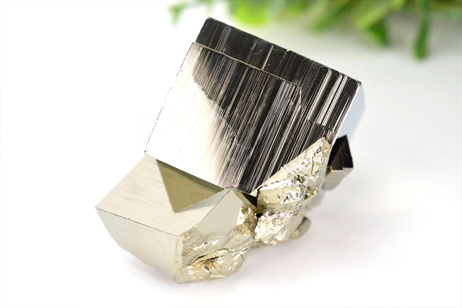 ペルー産　ワンサラ　パイライト　原石　鉱物　黄鉄鉱　 Huanzala　Pyrite　天然石　パワーストーン