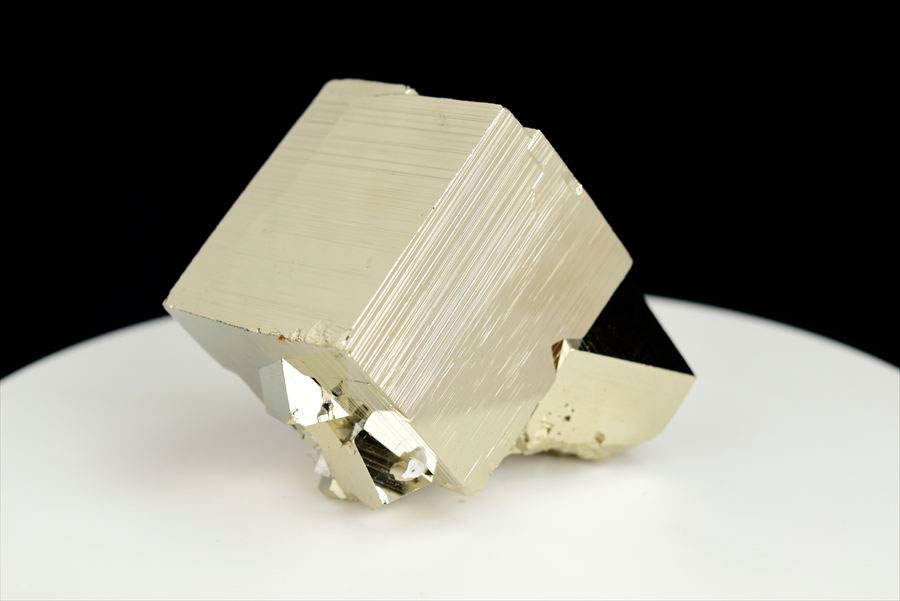 ペルー産　ワンサラ　パイライト　原石　鉱物　黄鉄鉱　 Huanzala　Pyrite　天然石　パワーストーン