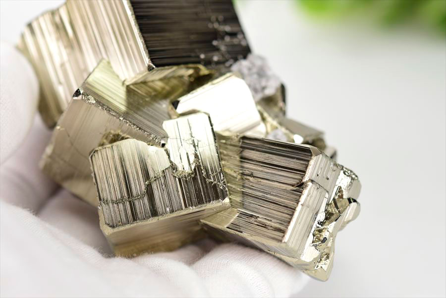 ペルー産　ワンサラ　パイライト　原石　鉱物　黄鉄鉱　 Huanzala　Pyrite　天然石　パワーストーン