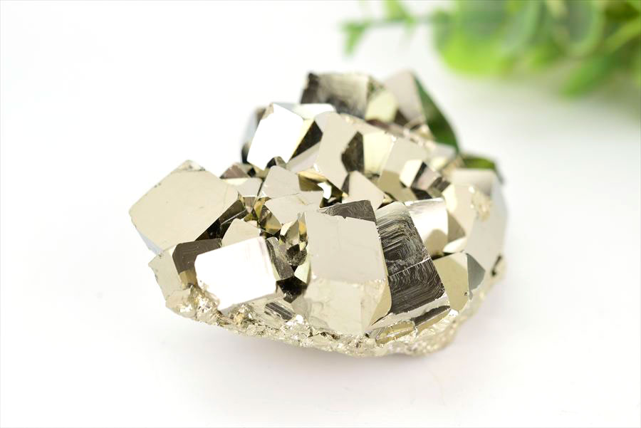 ペルー産　ワンサラ　パイライト　原石　鉱物　黄鉄鉱　 Huanzala　Pyrite　天然石　パワーストーン