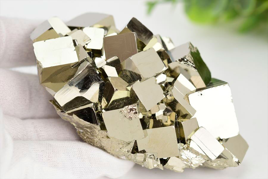 ペルー産　ワンサラ　パイライト　原石　鉱物　黄鉄鉱　 Huanzala　Pyrite　天然石　パワーストーン