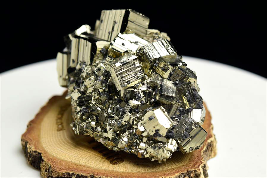 ペルー産　ラクラカンチャ　パイライト　原石　クラスター　黄鉄鉱　 Racracancha　Pyrite　天然石　パワーストーン