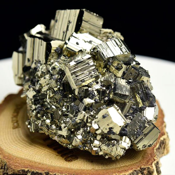 ペルー産　ラクラカンチャ　パイライト　原石　クラスター　黄鉄鉱　 Racracancha　Pyrite　天然石　パワーストーン