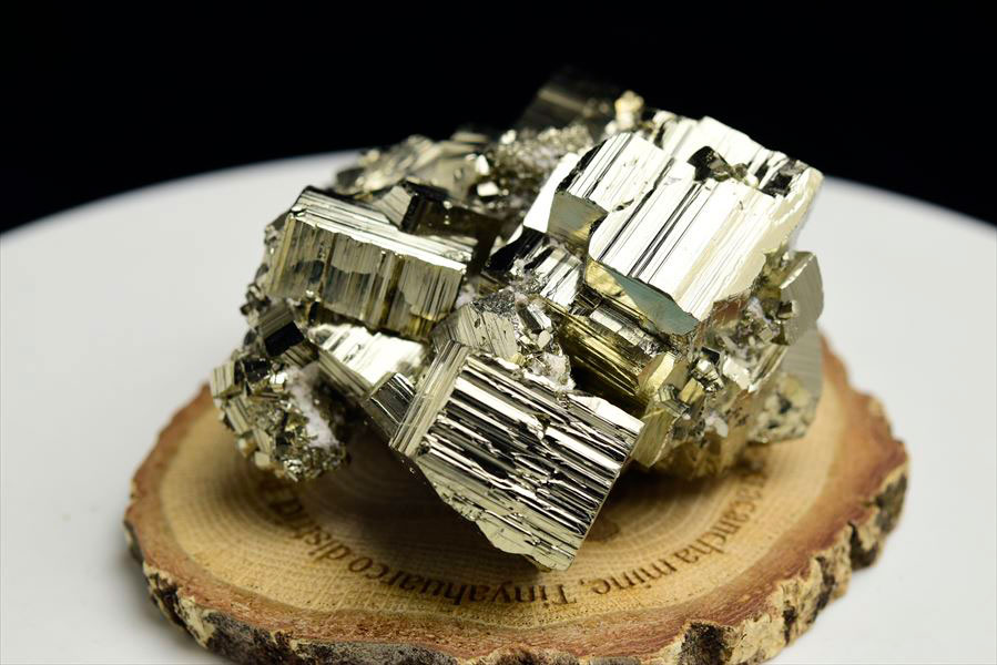 ペルー産　ラクラカンチャ　パイライト　原石　クラスター　黄鉄鉱　 Racracancha　Pyrite　天然石　パワーストーン