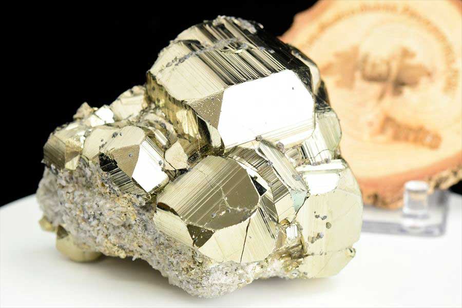 ペルー産　ラクラカンチャ　パイライト　原石　鉱物　黄鉄鉱　 Racracancha　Pyrite　天然石　パワーストーン