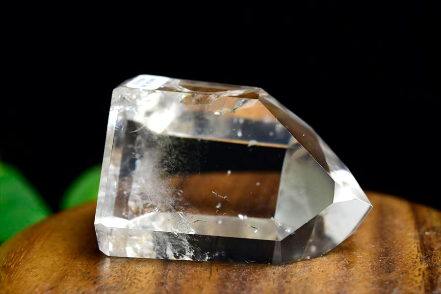 水晶 ポイント 六角柱 ブラジル ポンペウ産 天然水晶 透明 置物 インテリア 浄化 天然石 パワーストーン