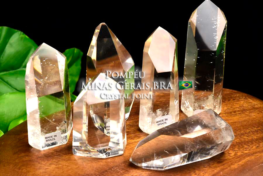 水晶　ポイント　六角柱　ブラジル　ポンペウ産　天然水晶　透明　置物　インテリア　浄化　天然石　パワーストーン