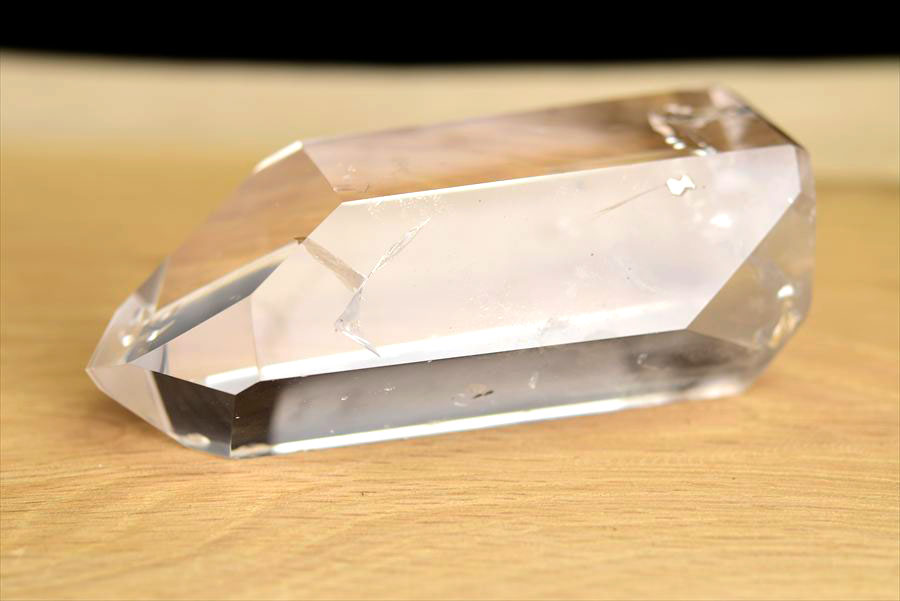 水晶　ポイント　六角柱　ブラジル　ポンペウ産　天然水晶　透明　置物　インテリア　浄化　天然石　パワーストーン