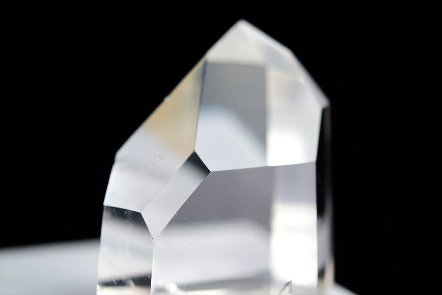 水晶　ポイント　六角柱　ブラジル　ポンペウ産　天然水晶　透明　置物　インテリア　浄化　天然石　パワーストーン