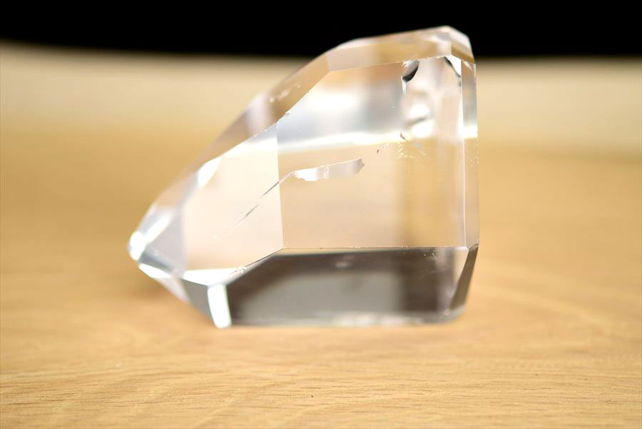 水晶　ポイント　六角柱　ブラジル　ポンペウ産　天然水晶　透明　置物　インテリア　浄化　天然石　パワーストーン