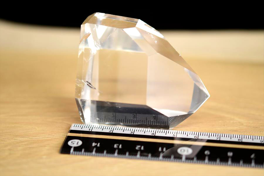 水晶　ポイント　六角柱　ブラジル　ポンペウ産　天然水晶　透明　置物　インテリア　浄化　天然石　パワーストーン