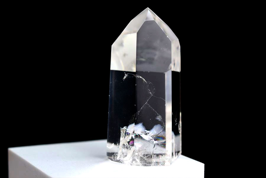 水晶　ポイント　六角柱　ブラジル　ポンペウ産　天然水晶　透明　置物　インテリア　浄化　天然石　パワーストーン