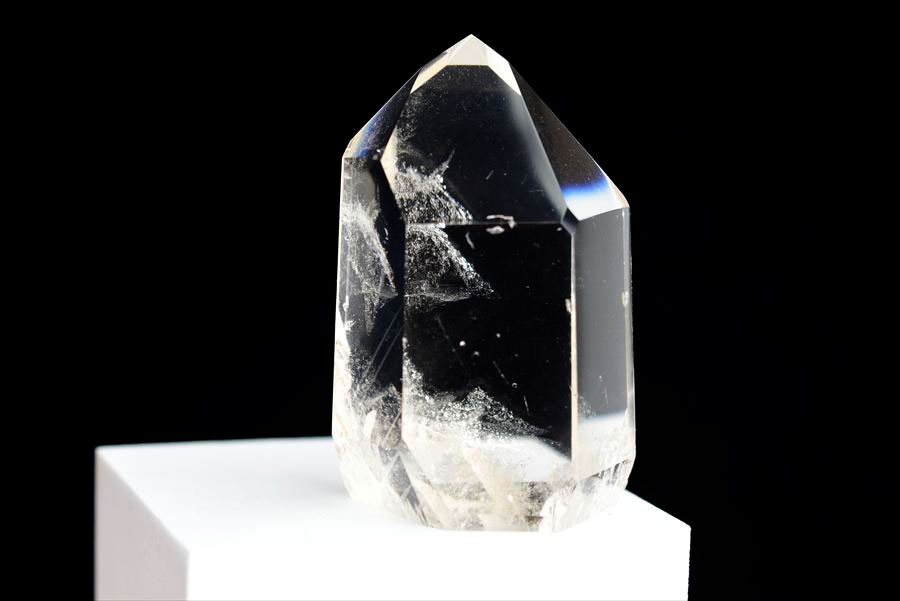 水晶　ポイント　六角柱　ブラジル　ポンペウ産　天然水晶　透明　置物　インテリア　浄化　天然石　パワーストーン
