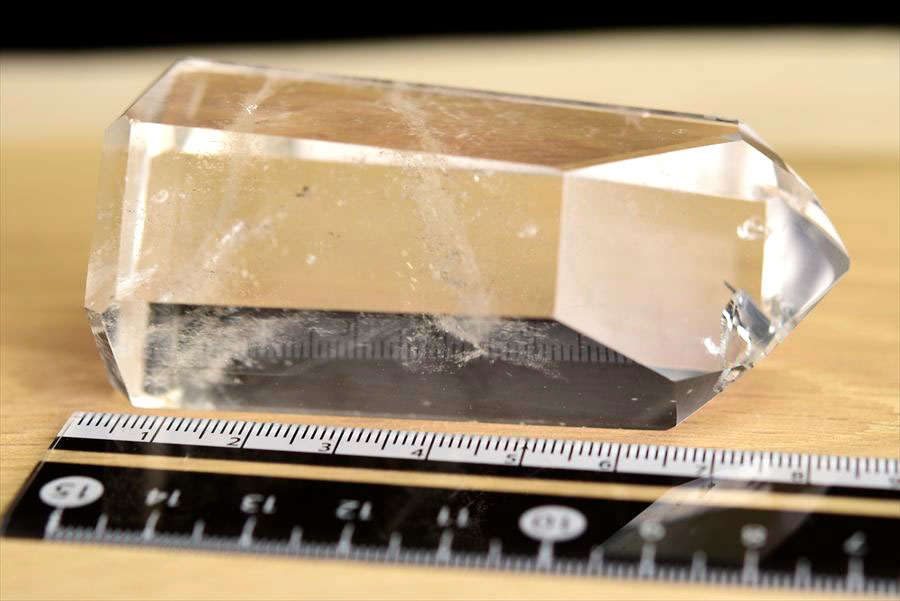 水晶　ポイント　六角柱　ブラジル　ポンペウ産　天然水晶　透明　置物　インテリア　浄化　天然石　パワーストーン