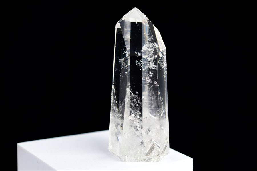 水晶　ポイント　六角柱　ブラジル　ポンペウ産　天然水晶　透明　置物　インテリア　浄化　天然石　パワーストーン