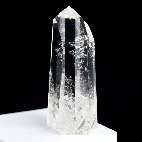 水晶　ポイント　六角柱　ブラジル　ポンペウ産　天然水晶　透明　置物　インテリア　浄化　天然石　パワーストーン