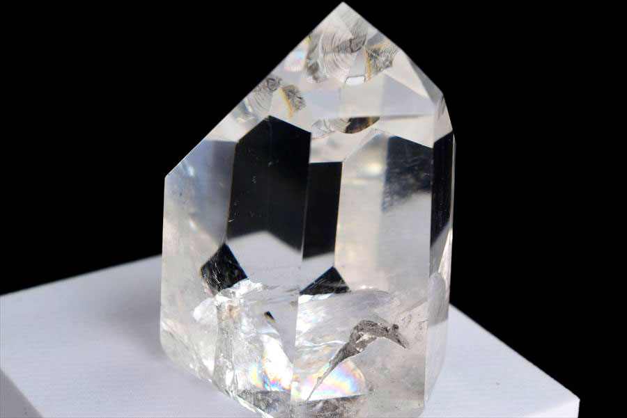 水晶　ポイント　六角柱　ブラジル　ポンペウ産　天然水晶　透明　置物　インテリア　浄化　天然石　パワーストーン