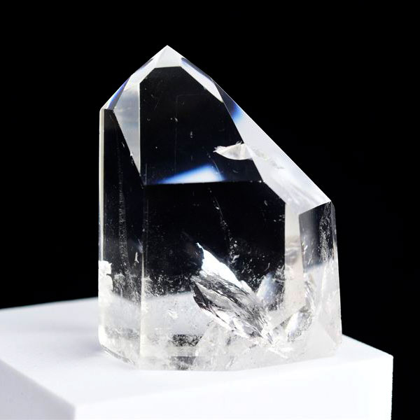 水晶　ポイント　六角柱　ブラジル　ポンペウ産　天然水晶　透明　置物　インテリア　浄化　天然石　パワーストーン