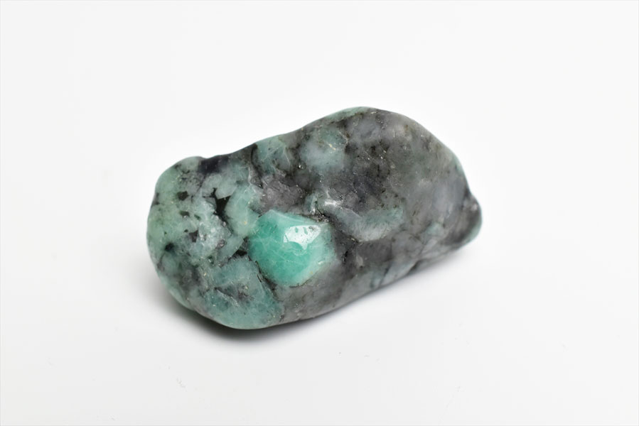 エメラルド　タンブル　磨き石　5月の誕生石　emerald　翠玉　原石　天然石　パワーストーン